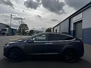Used 2018 Tesla Model X Performance Grey - Interior and Exterior details 9