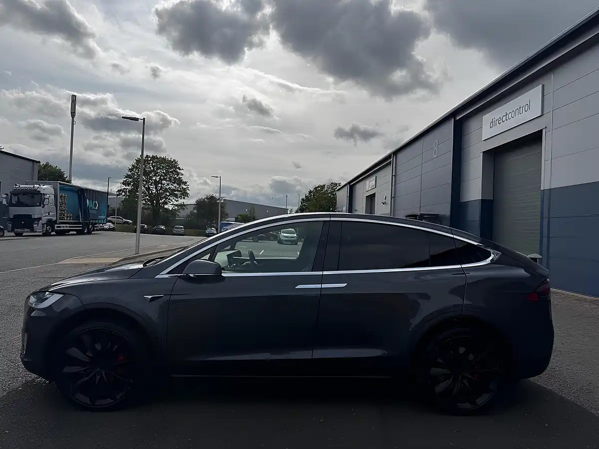 Used 2018 Tesla Model X Performance Grey - Interior and Exterior details 9