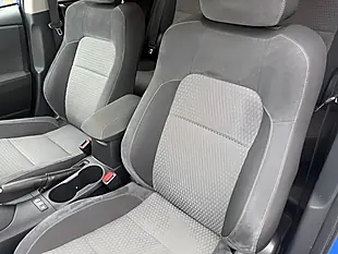 Used 2018 Toyota Auris Design Blue - Interior and Exterior details 14