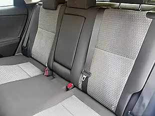 Used 2018 Toyota Auris Design Blue - Interior and Exterior details 20