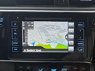 Used 2018 Toyota Auris Design Blue - Interior and Exterior details 4