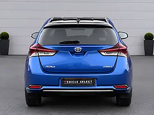 Used 2018 Toyota Auris Design Blue - Interior and Exterior details 9