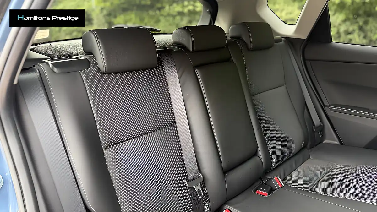 Used 2018 Toyota Auris Excel Blue - Interior and Exterior details 17