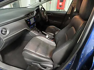 Used 2018 Toyota Auris Excel Touring Sports Orion Blue - Interior and Exterior details 10