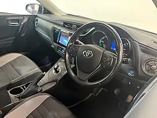 Used 2018 Toyota Auris Icon Grey - Interior and Exterior details 15