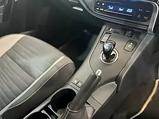 Used 2018 Toyota Auris Icon Grey - Interior and Exterior details 19
