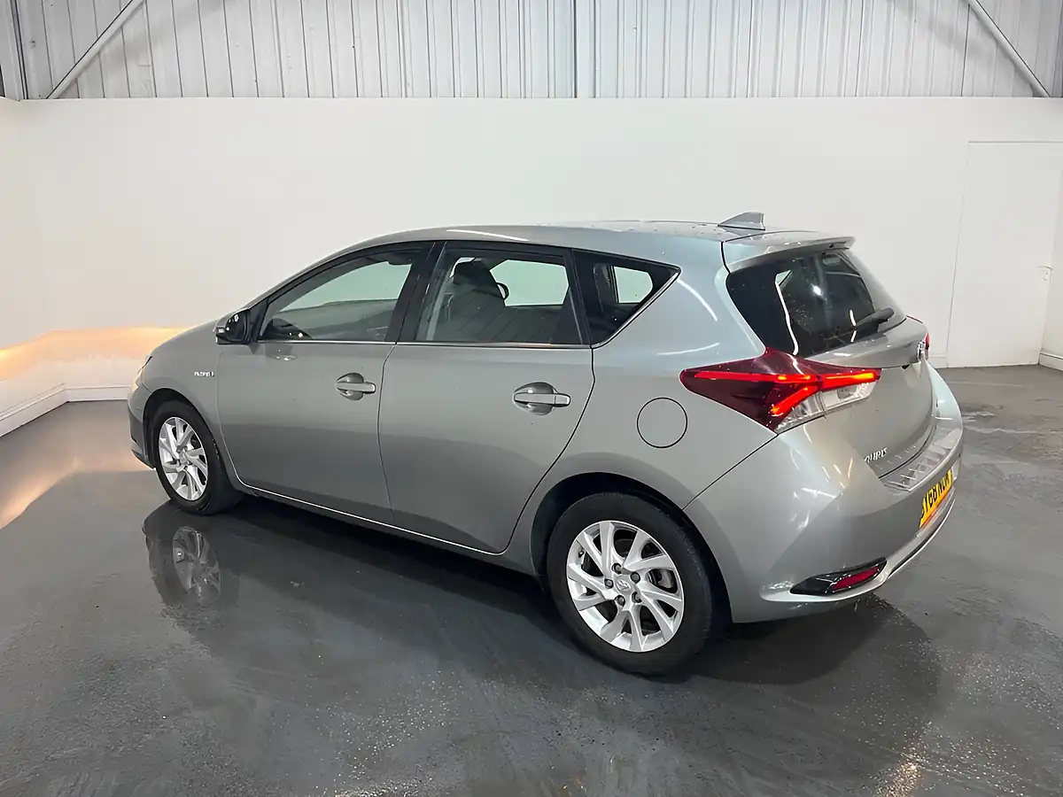 Used 2018 Toyota Auris Icon Grey - Interior and Exterior details 4