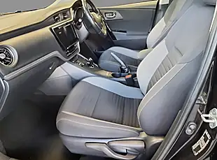 Used 2018 Toyota Auris Icon Tech Touring Sports Black - Interior and Exterior details 3
