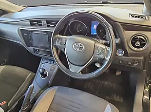 Used 2018 Toyota Auris Icon Tech Touring Sports Black - Interior and Exterior details 7