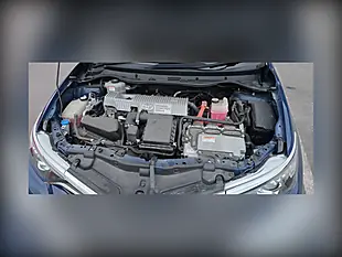 Used 2018 Toyota Auris Icon Tech Touring Sports Blue - Interior and Exterior details 9