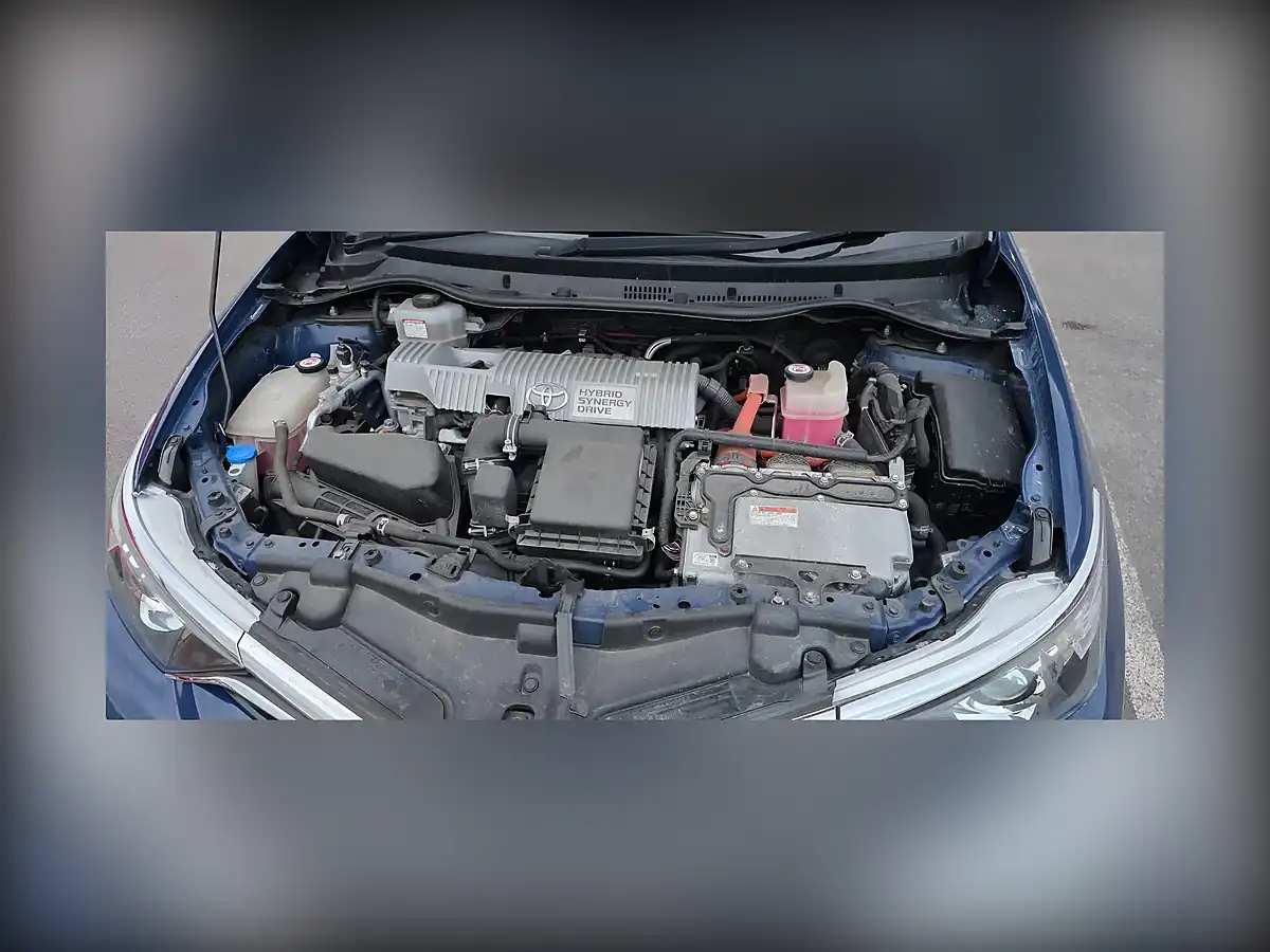 Used 2018 Toyota Auris Icon Tech Touring Sports Blue - Interior and Exterior details 9