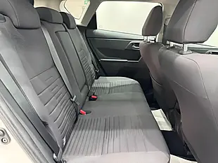 Used 2018 Toyota Auris Icon White - Interior and Exterior details 18