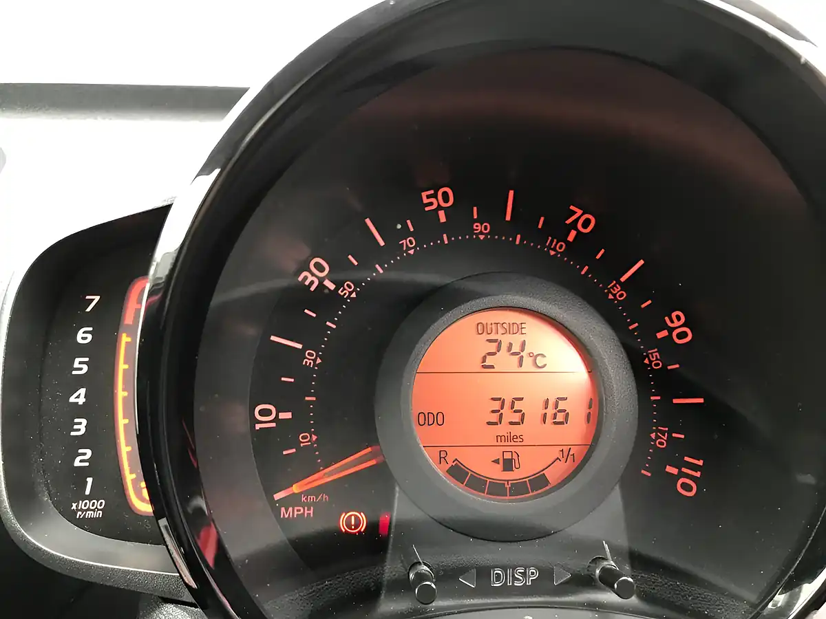Used 2018 Toyota Aygo X-Cite 4 Red Bi-Tone Red - Interior and Exterior details 11