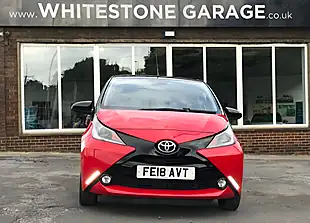 Used 2018 Toyota Aygo X-Cite 4 Red Bi-Tone Red - Interior and Exterior details 9