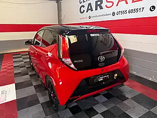 Used 2018 Toyota Aygo X-Cite 4 Red - Interior and Exterior details 9