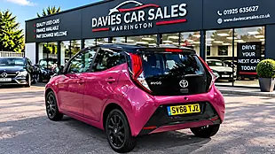 Used 2018 Toyota Aygo X-Cite Purple - Interior and Exterior details 3
