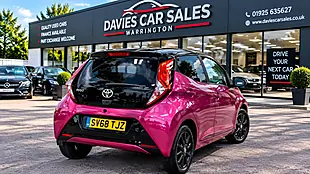 Used 2018 Toyota Aygo X-Cite Purple - Interior and Exterior details 4