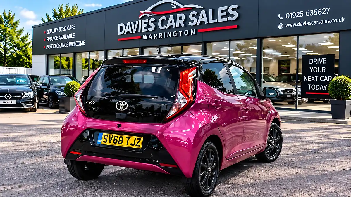 Used 2018 Toyota Aygo X-Cite Purple - Interior and Exterior details 4