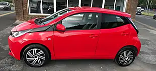 Used 2018 Toyota Aygo X-Play Red - Interior and Exterior details 13