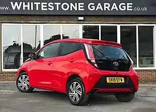 Used 2018 Toyota Aygo X-Play Red - Interior and Exterior details 6