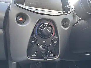 Used 2018 Toyota Aygo X-Play Red - Interior and Exterior details 15