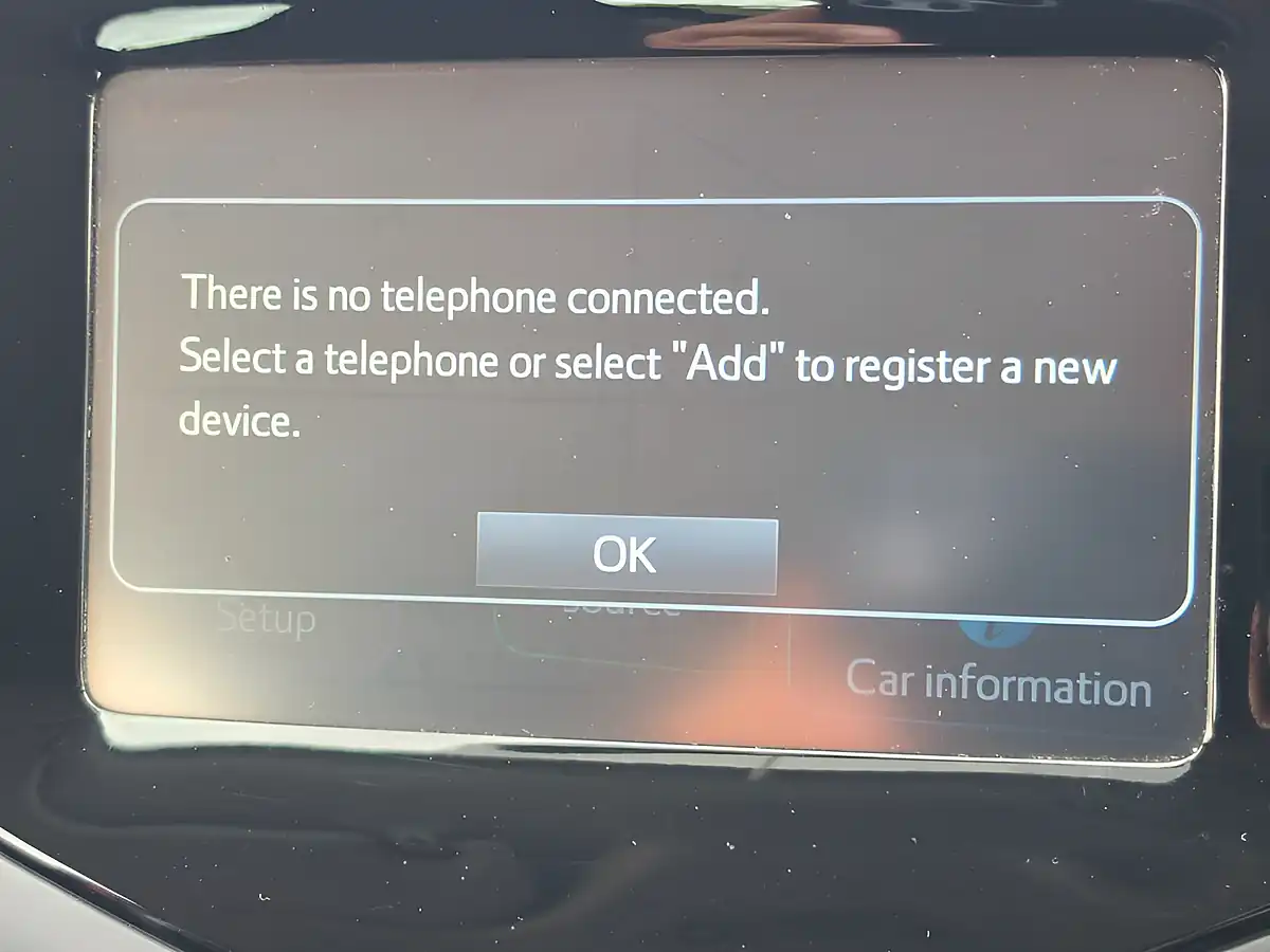 Used 2018 Toyota Aygo X-Play Red - Interior and Exterior details 17
