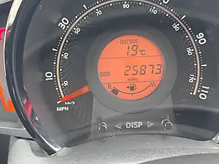 Used 2018 Toyota Aygo X-Play Red - Interior and Exterior details 18