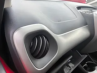 Used 2018 Toyota Aygo X-Play Red - Interior and Exterior details 15