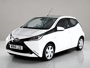 Used 2018 Toyota Aygo X-Play White - Interior and Exterior details 3