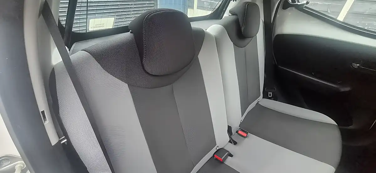 Used 2018 Toyota Aygo X-Play White - Interior and Exterior details 16