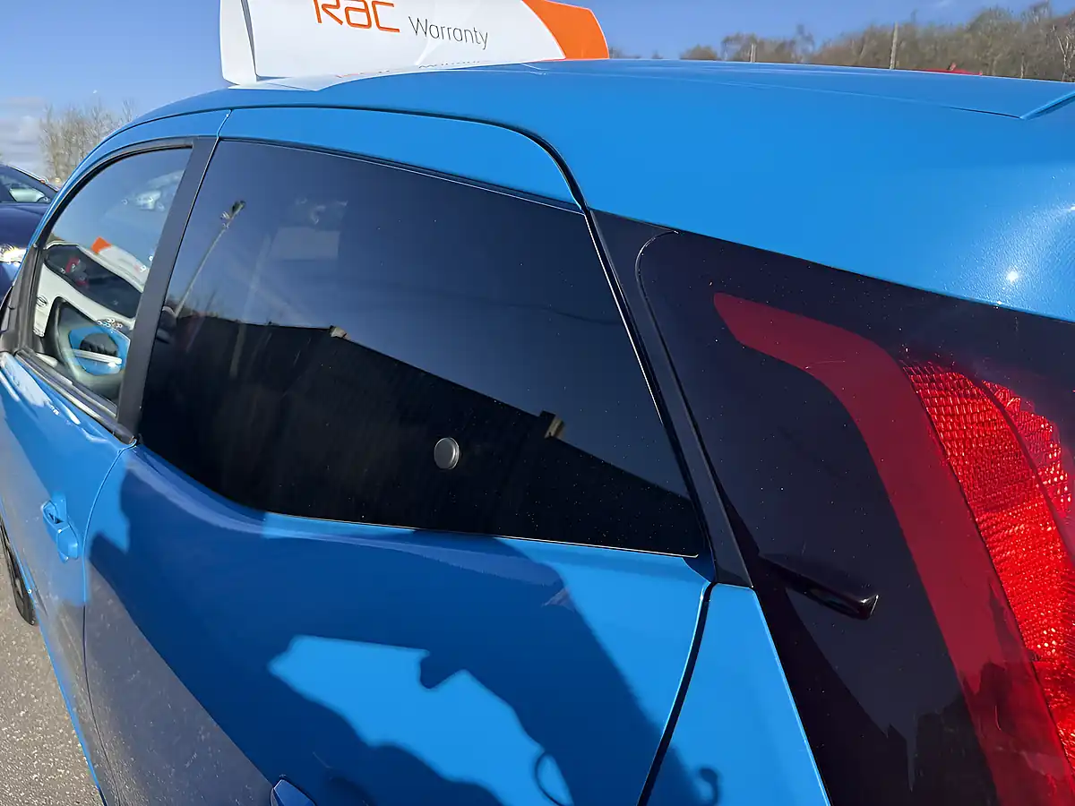 Used 2018 Toyota Aygo X-Plore Blue - Interior and Exterior details 10