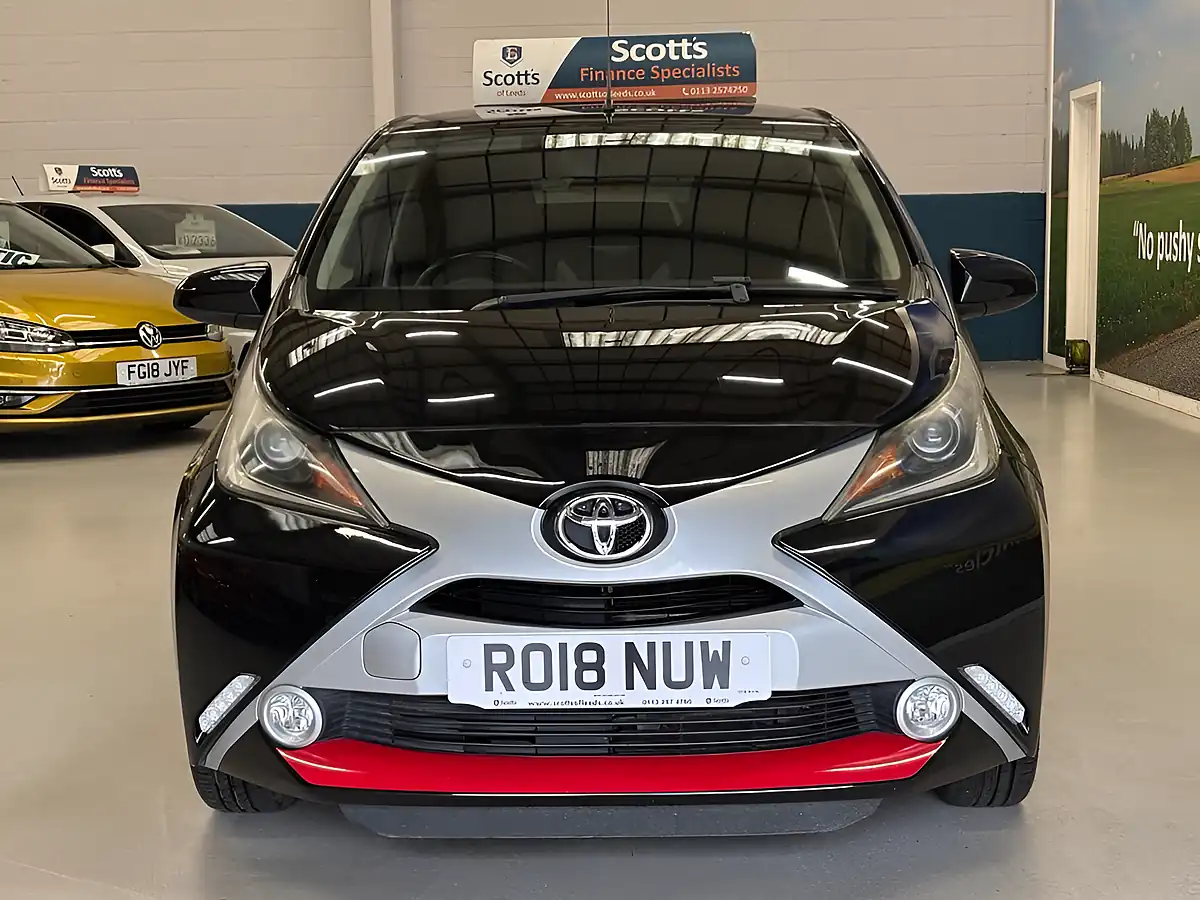 Used 2018 Toyota Aygo X-Press Black - Interior and Exterior details 2