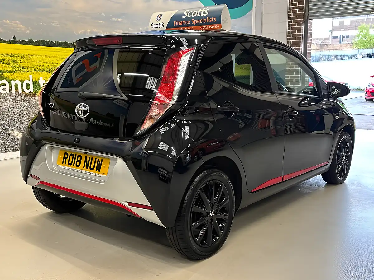 Used 2018 Toyota Aygo X-Press Black - Interior and Exterior details 5