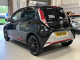 Used 2018 Toyota Aygo X-Press Black - Interior and Exterior details 7