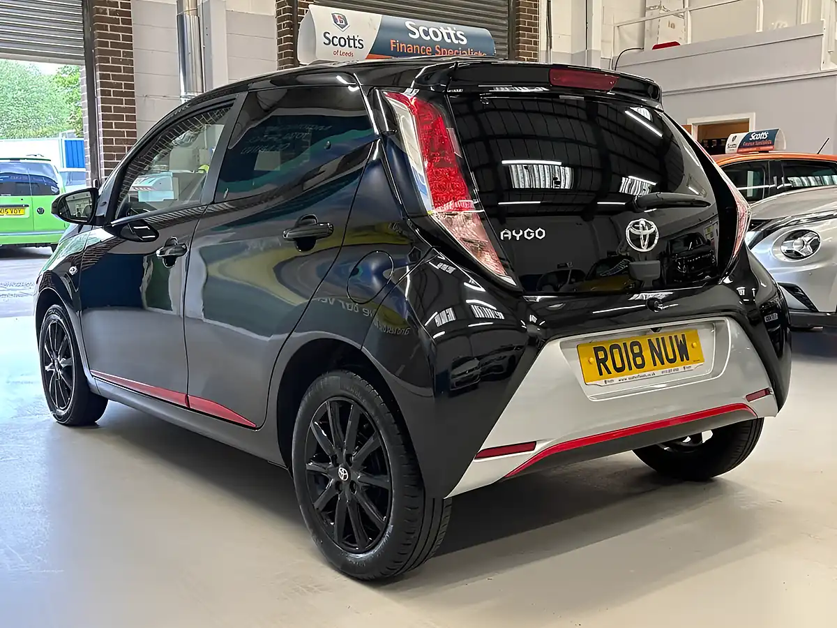 Used 2018 Toyota Aygo X-Press Black - Interior and Exterior details 7