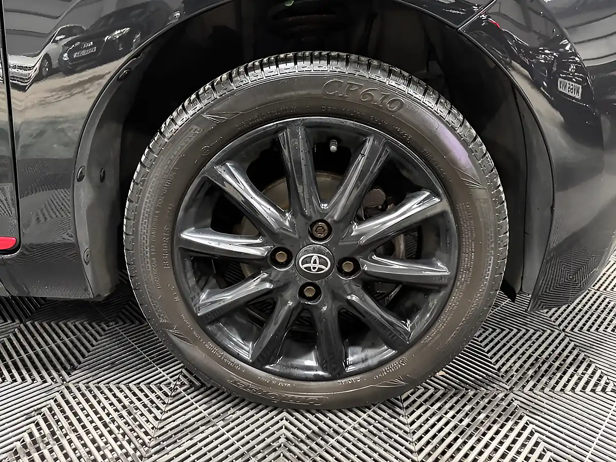 Used 2018 Toyota Aygo X-Press Black - Interior and Exterior details 11