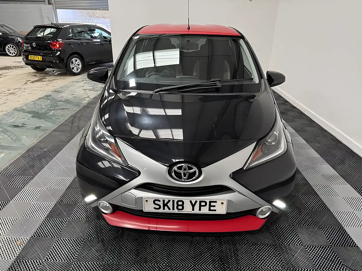 Used 2018 Toyota Aygo X-Press Black - Interior and Exterior details 2