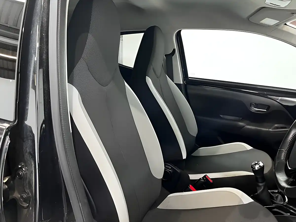 Used 2018 Toyota Aygo X-Press Black - Interior and Exterior details 15