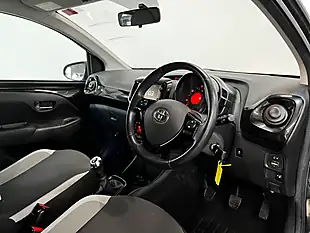 Used 2018 Toyota Aygo X-Press Black - Interior and Exterior details 17