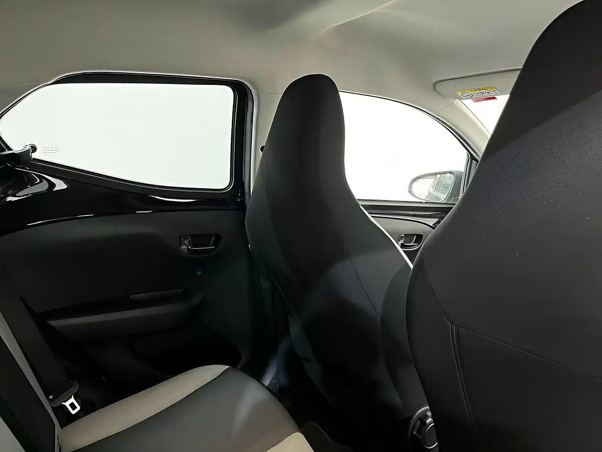 Used 2018 Toyota Aygo X-Press Black - Interior and Exterior details 19