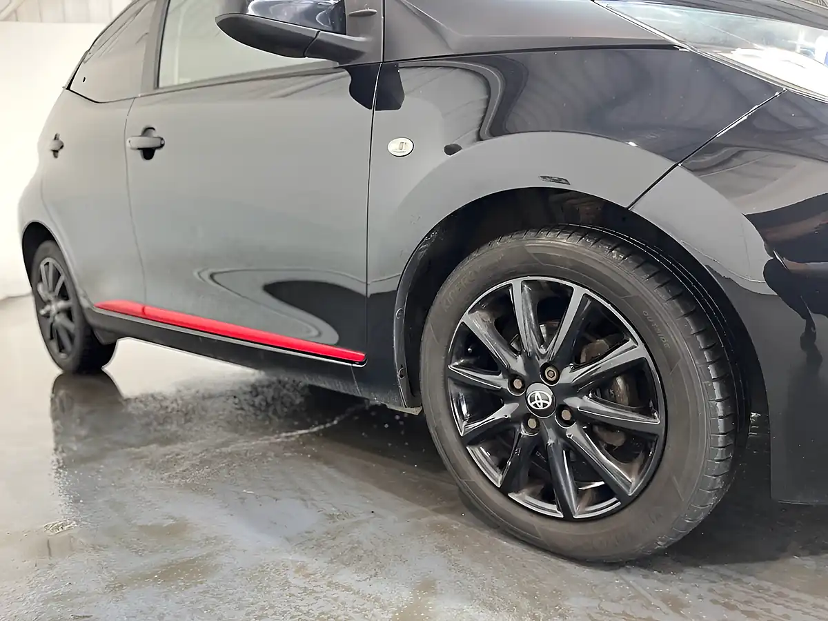 Used 2018 Toyota Aygo X-Press Black - Interior and Exterior details 7