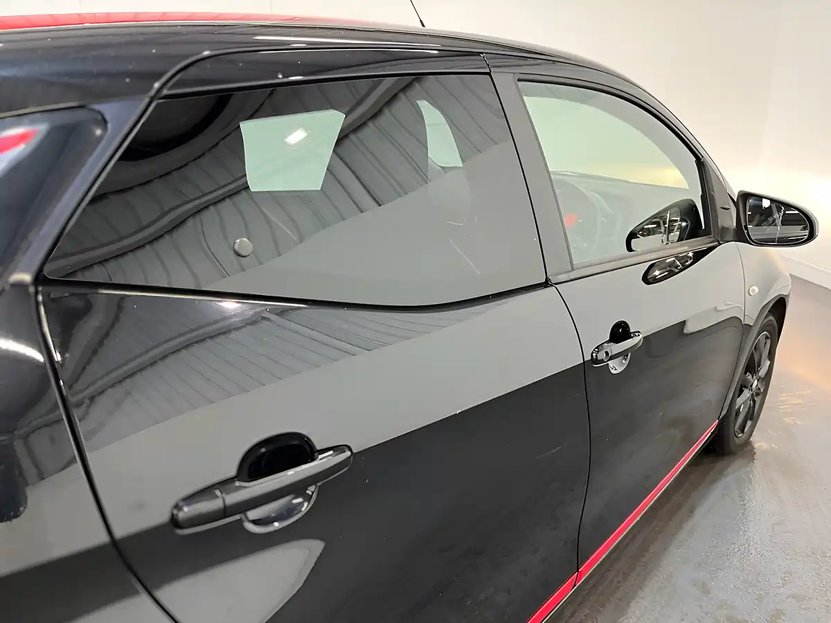 Used 2018 Toyota Aygo X-Press Black - Interior and Exterior details 9
