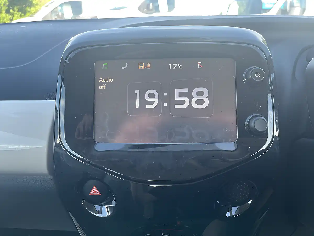 Used 2018 Toyota Aygo X-Press White - Interior and Exterior details 13