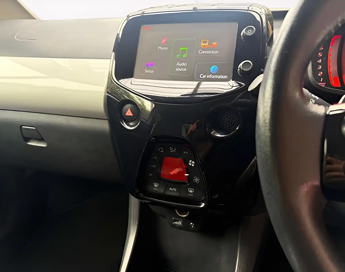 Used 2018 Toyota Aygo X-Press White - Interior and Exterior details 15