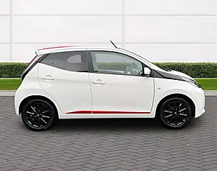 Used 2018 Toyota Aygo X-Press White - Interior and Exterior details 2