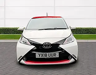 Used 2018 Toyota Aygo X-Press White - Interior and Exterior details 8