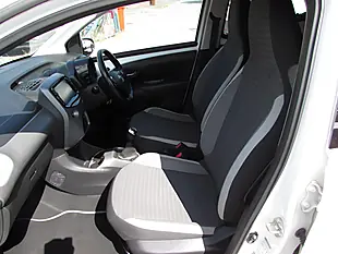 Used 2018 Toyota Aygo X-Press White - Interior and Exterior details 9