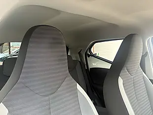 Used 2018 Toyota Aygo X-Press White - Interior and Exterior details 12
