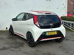 Used 2018 Toyota Aygo X-Press White - Interior and Exterior details 6