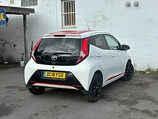 Used 2018 Toyota Aygo X-Press White - Interior and Exterior details 9
